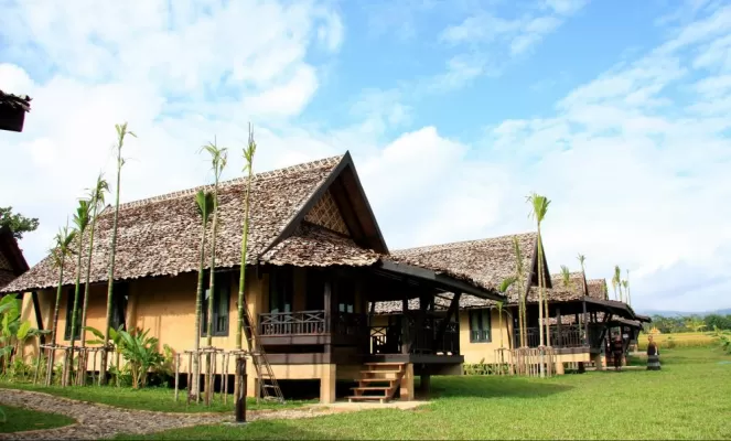 Phu Pai Folk Houses