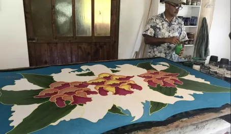 Handmade Tahitian pareo