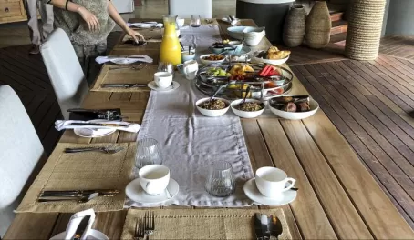 Breakfast at Dulini River Lodge