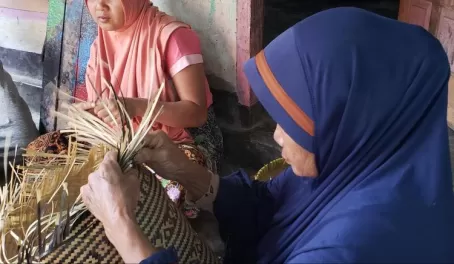 Basket Weaving, Lombok Indonesia