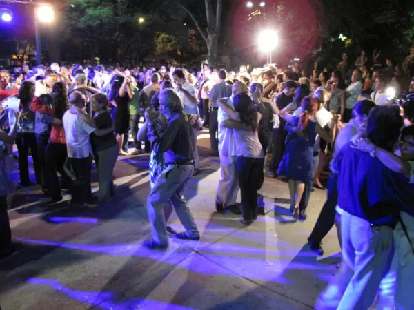 Friday night: Tango in the Park