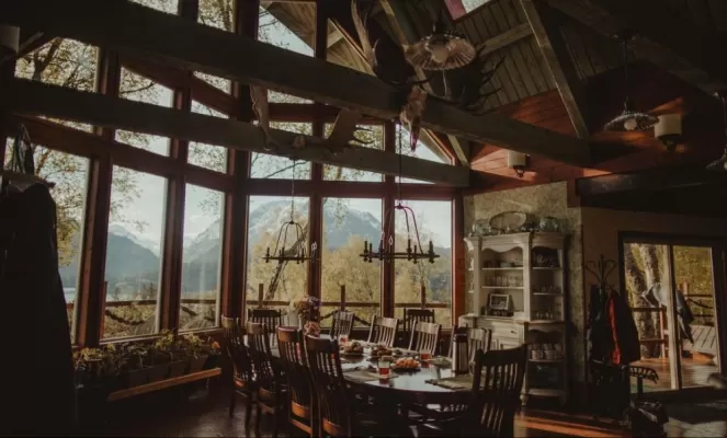 Alaska's Ridgewood Wilderness Lodge