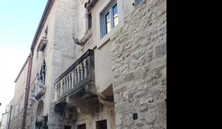 The buildings in Hvar show a lot of history