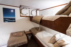 MV Kinfish Cabin 1