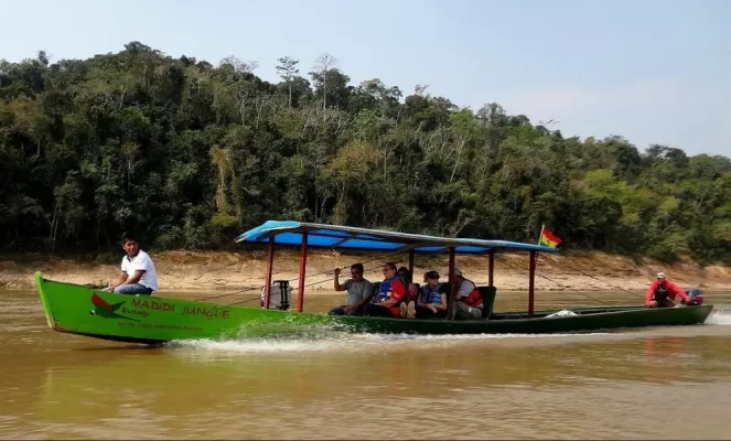 Boat transfer to Madidi Jungle Ecolodge