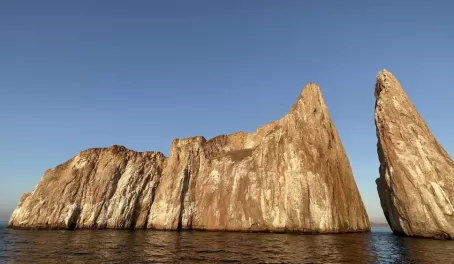 Close up view of the Kicker Rock onboard