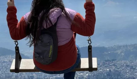 Swinging over Quito