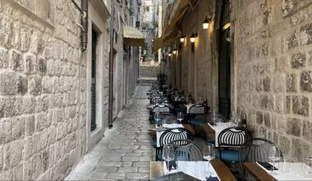Dubrovnik - Narrow Alleys