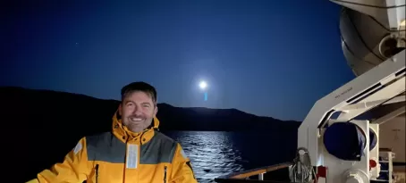 Moon rise as we leave Ushuaia