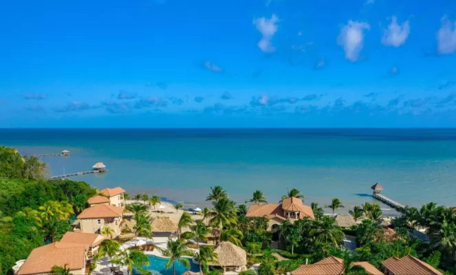 Sirenian Bay Resort and Villas Aerial view