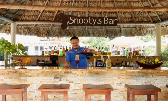 Snooty's Bar in Sirenian Bay Resort