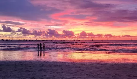 Stunning beach sunset in Tamarindo - no filters used