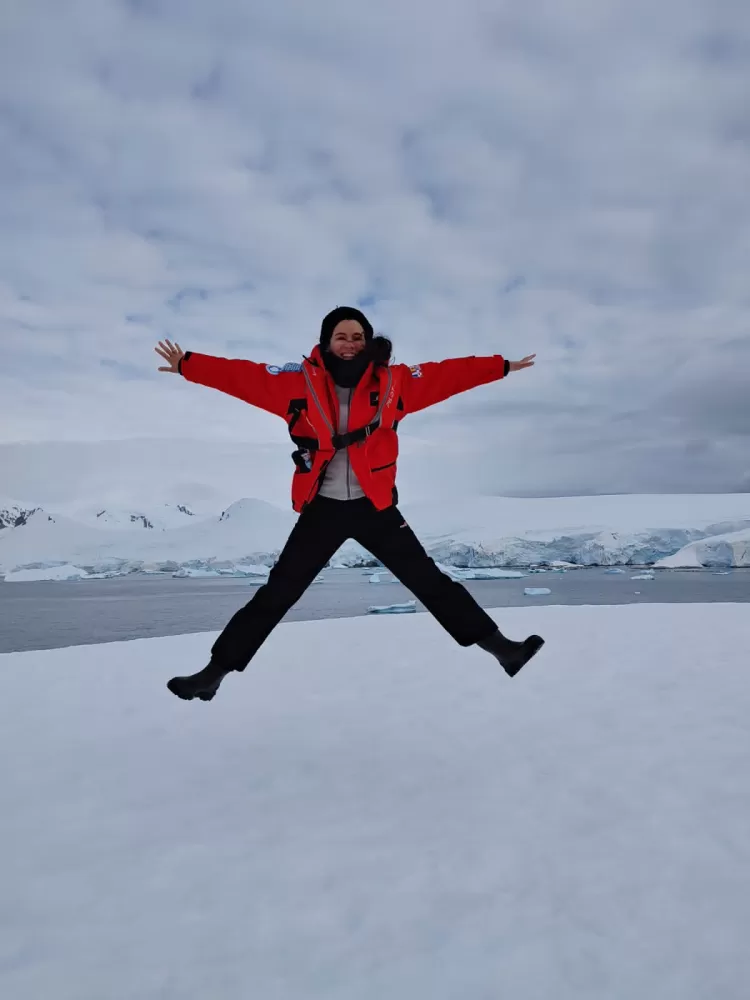Jumping on Antarctica