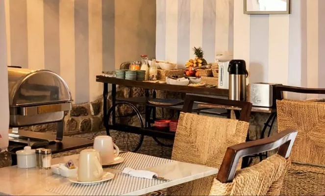Dining area in Quinta San Blas Hotel