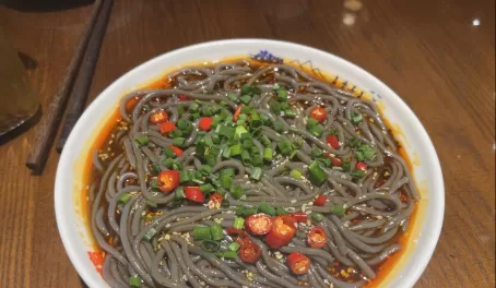 Spicy noodles for breakfast in Chongqing