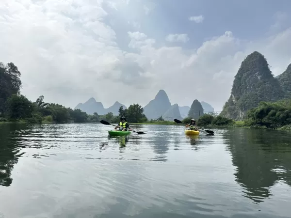 Kayaking in Yangshuo