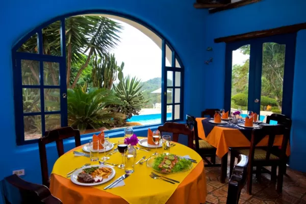 Enjoy delicious local and classic cuisine in the dining room at Mantaraya Lodge