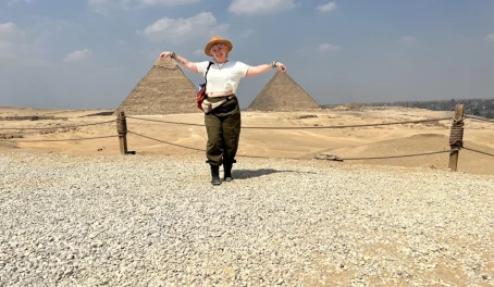 Classic pyramid shot