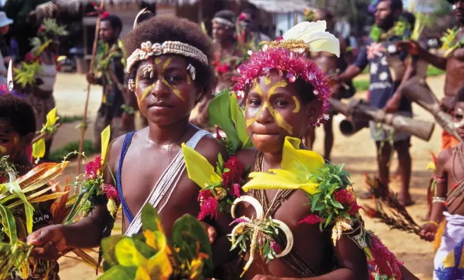 Colourful children of Papua New Guinea