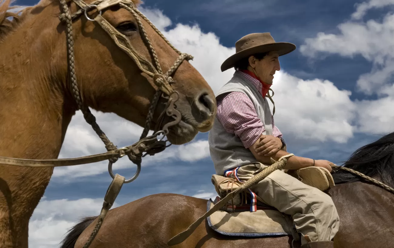Horseback riding with Chilean huasos in Patagonia