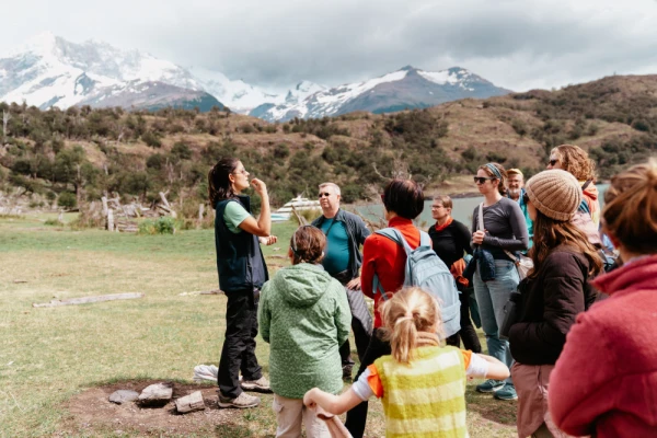 Expert-led expedition talk held at Puesto Las Vacas