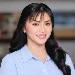 Annica Fernandez, Adventure Life support team