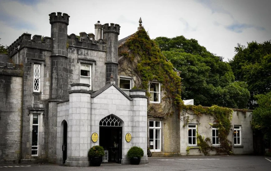 Hotel exterior view