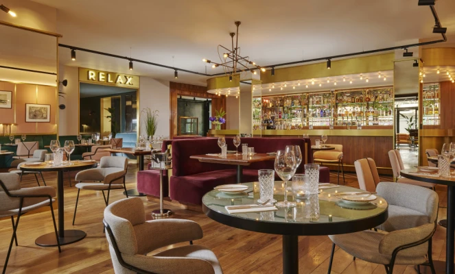 Hotel restaurant
