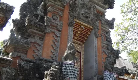 Traditional temple entrance. Ubud, Bali.