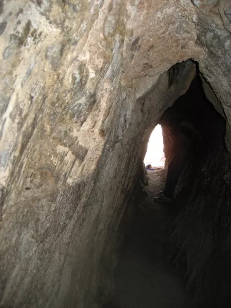 A tunnel through Pisac